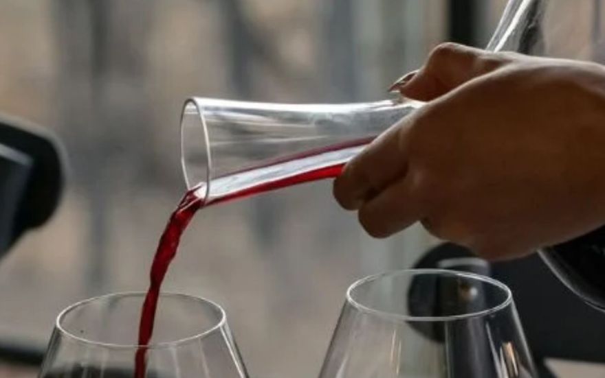 Pra Que Serve o Decanter? Tudo o Que Você Precisa Saber