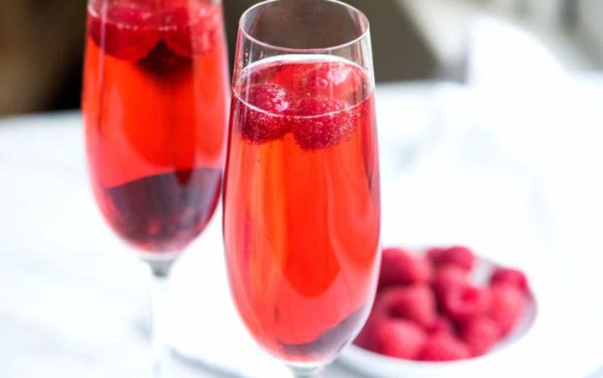 Como Fazer Kir Royal: Receita, Ingredientes e Passo a Passo