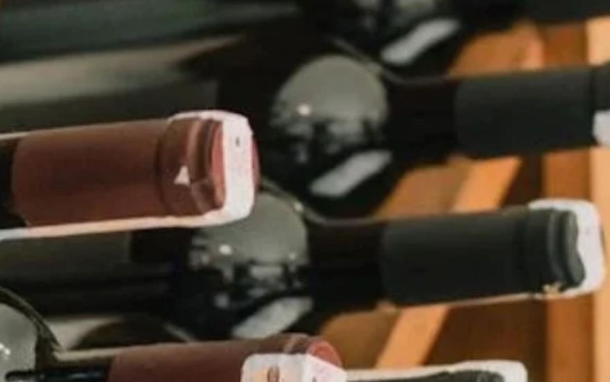 Como Guardar Vinho Aberto?