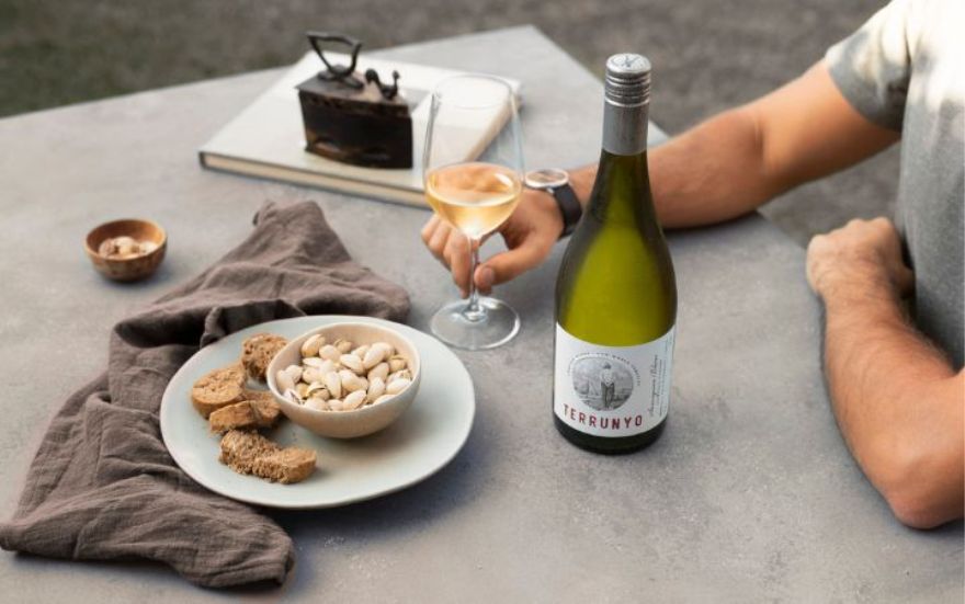 Top 5 vinhos bons e baratos para experimentar neste verão